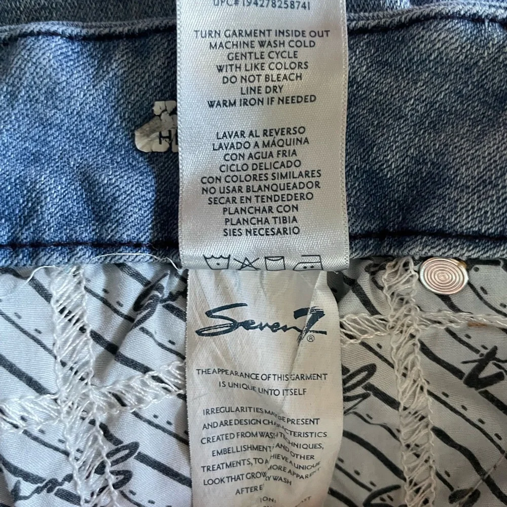 Seven7 Jeans, Size 16, Distressed - Picture 9 of 9